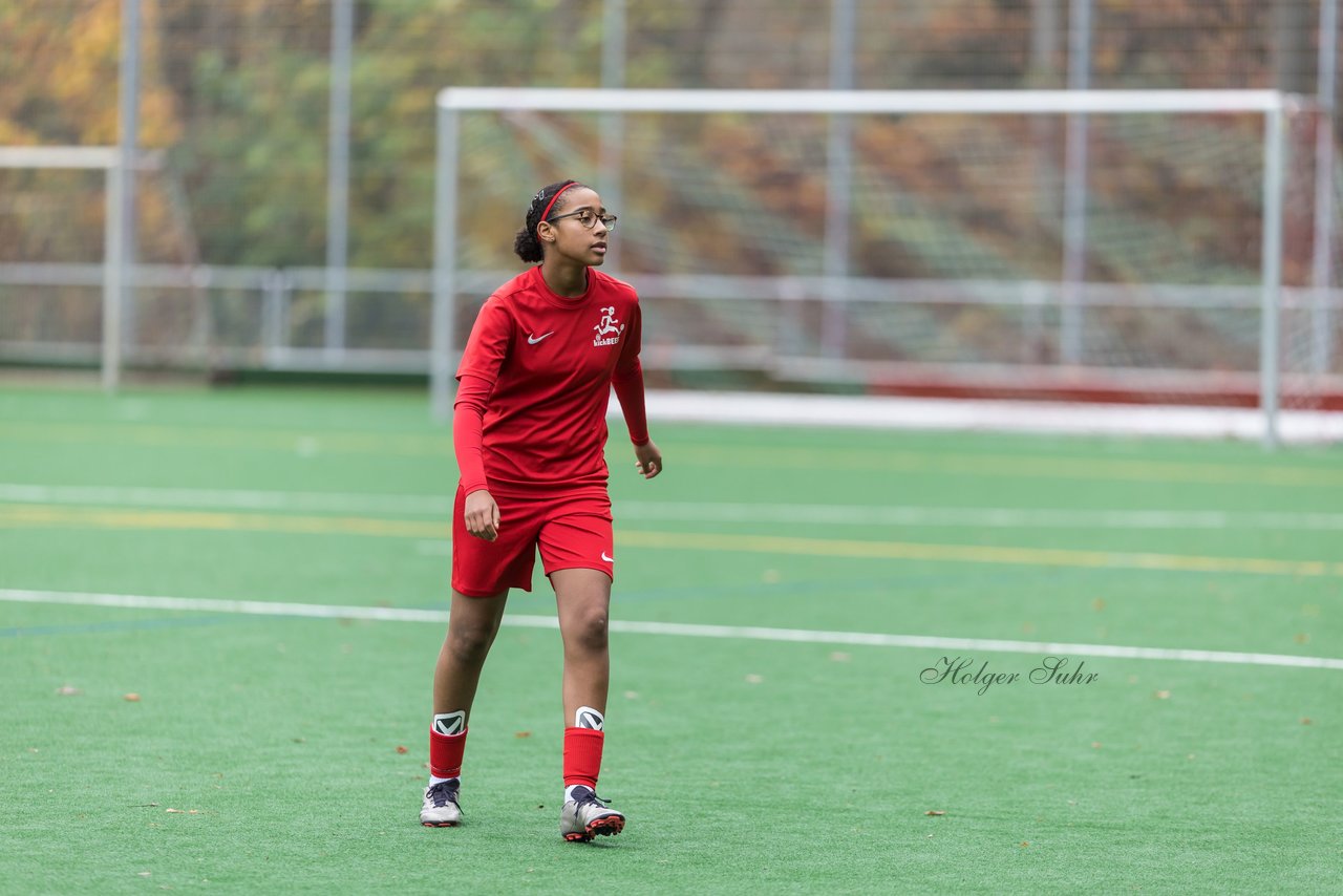 Bild 122 - wCJ VfL Pinneberg - Eimsbuettler TV : Ergebnis: 0:3